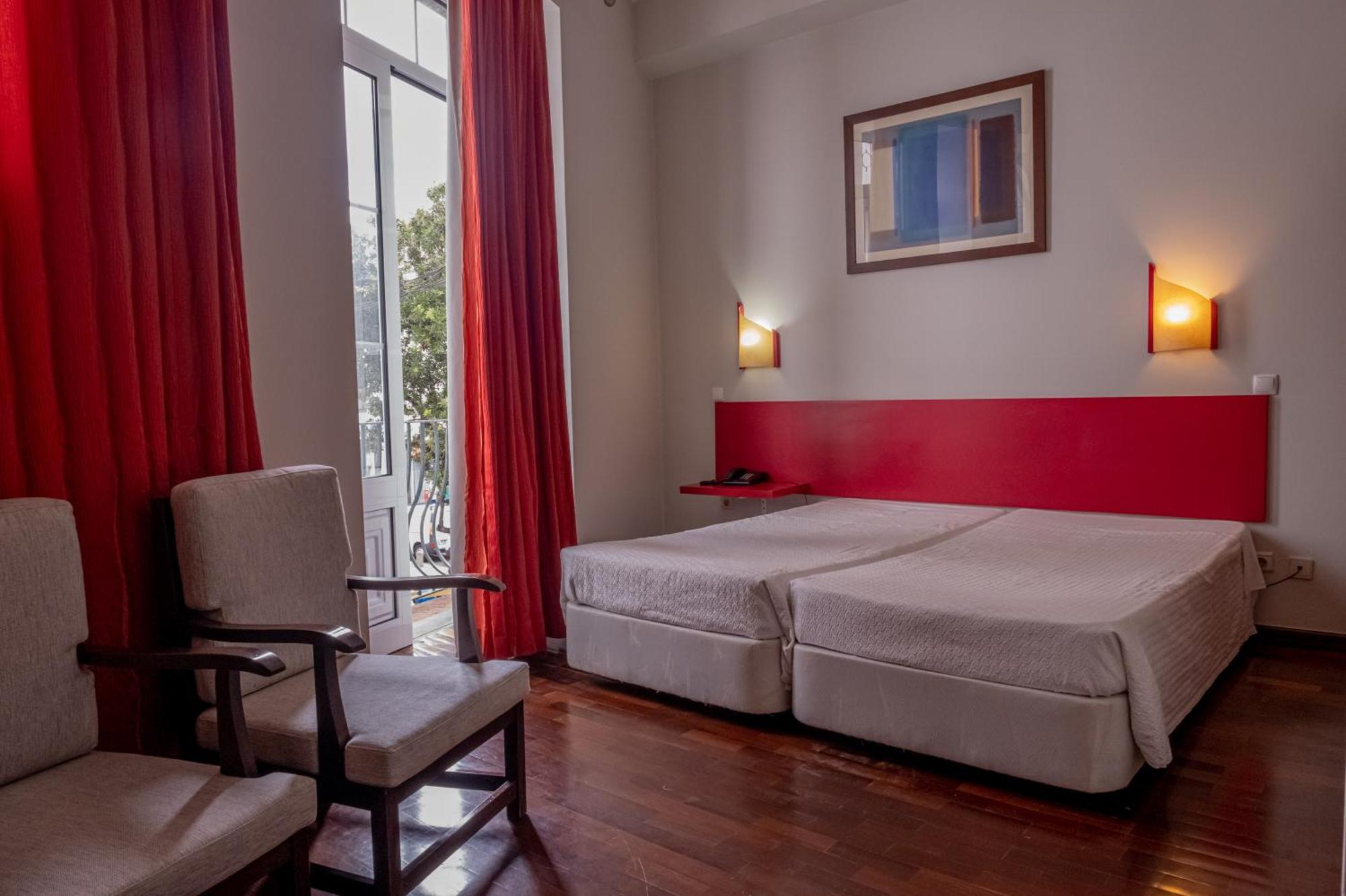 Residencial Chafariz /Queimada Hotel Funchal  Buitenkant foto