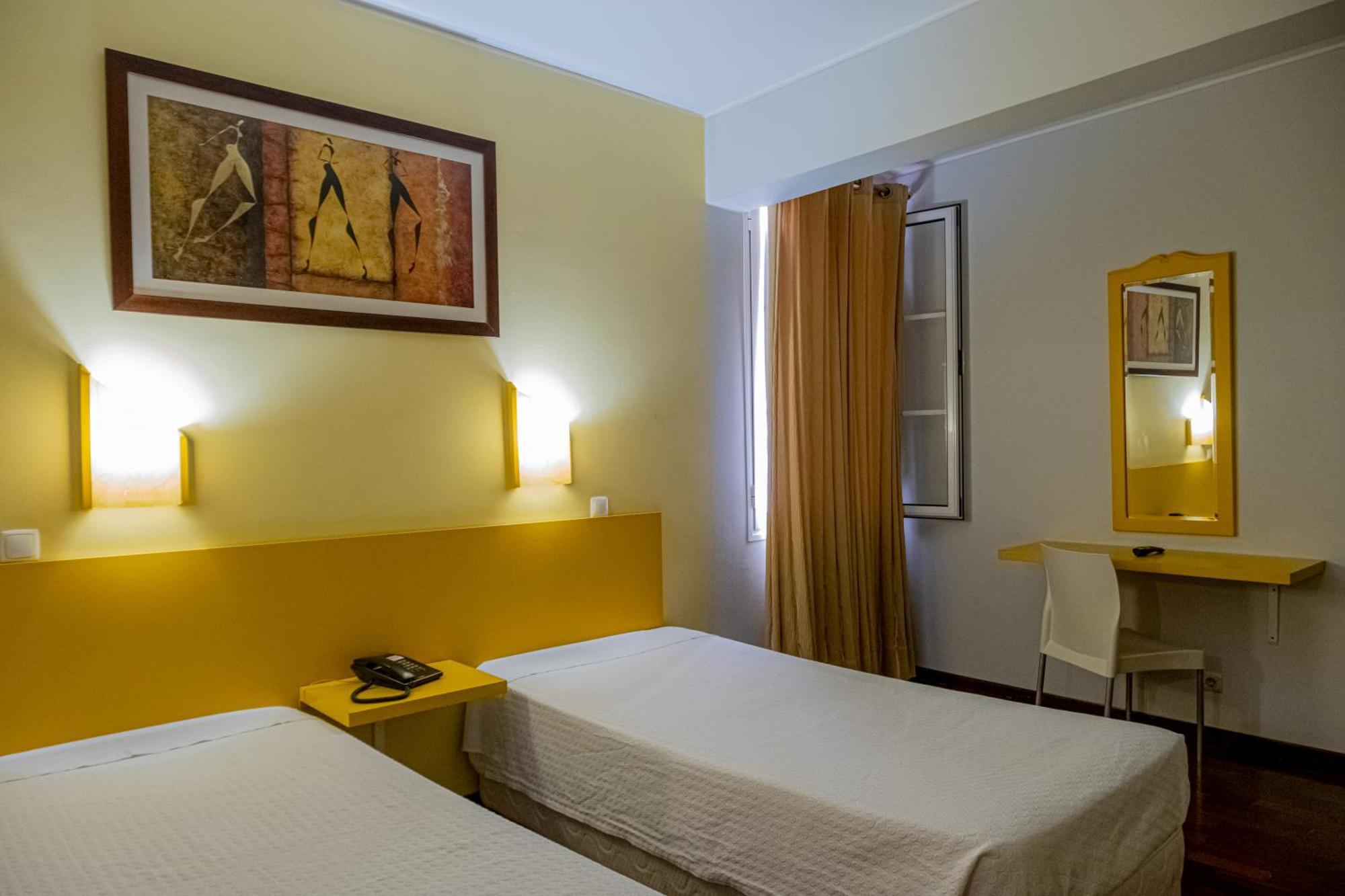 Residencial Chafariz /Queimada Hotel Funchal  Buitenkant foto