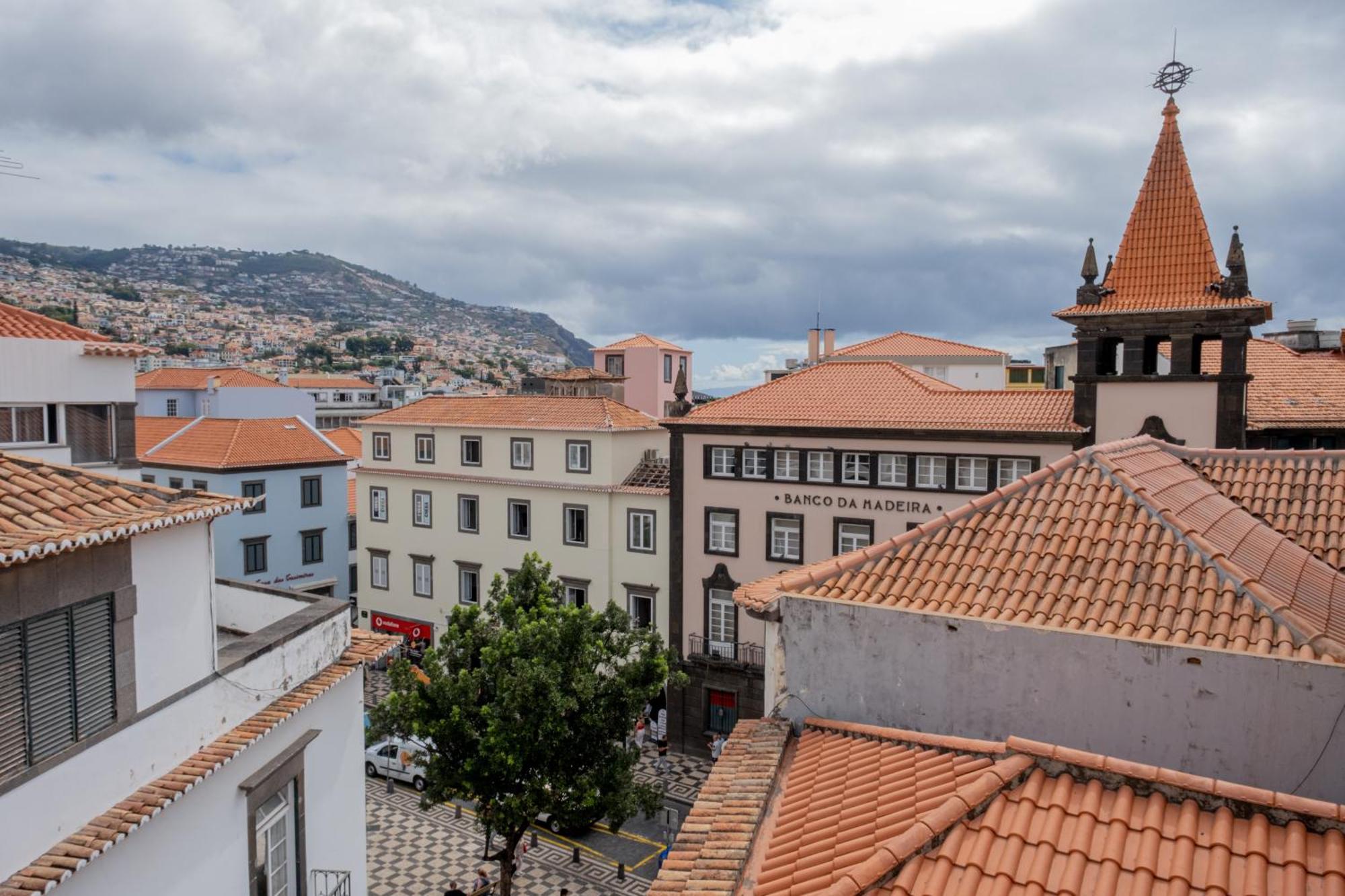 Residencial Chafariz /Queimada Hotel Funchal  Buitenkant foto